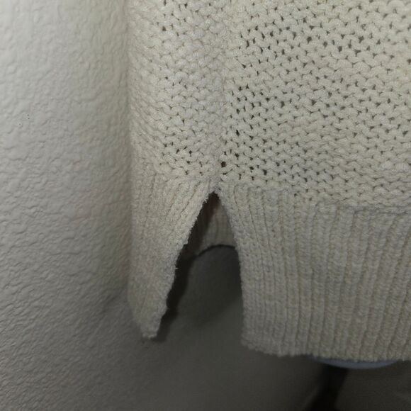 J. Crew Chunky Knit Crewneck Sweater Size Large - Picture 4 of 7